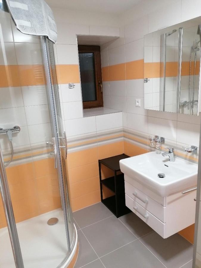 Apartmány Na náměstí Boží Dar Exterior foto