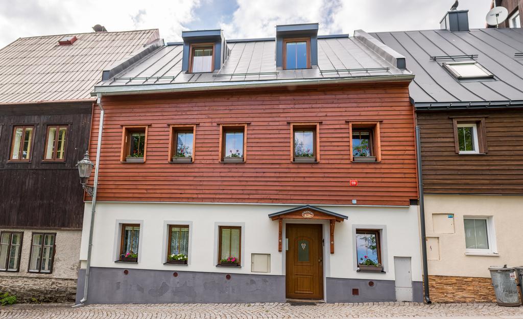 Apartmány Na náměstí Boží Dar Exterior foto